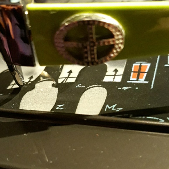 3 for $15☆ Purple & Green Sunglasses - Picture 3 of 5